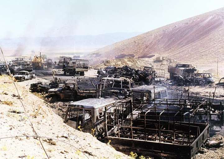 ۴۴ ساعت ایستادگی در چهارزبر؛ وقتی خاکریزها فروغ منافقین را خاموش کردند